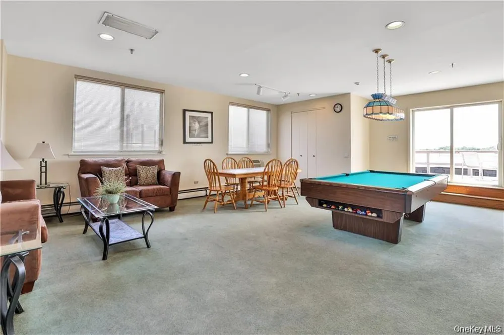 14 Nosband Avenue #1A White Plains, NY 10605