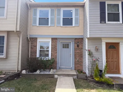 8769 KANAWHA COURT