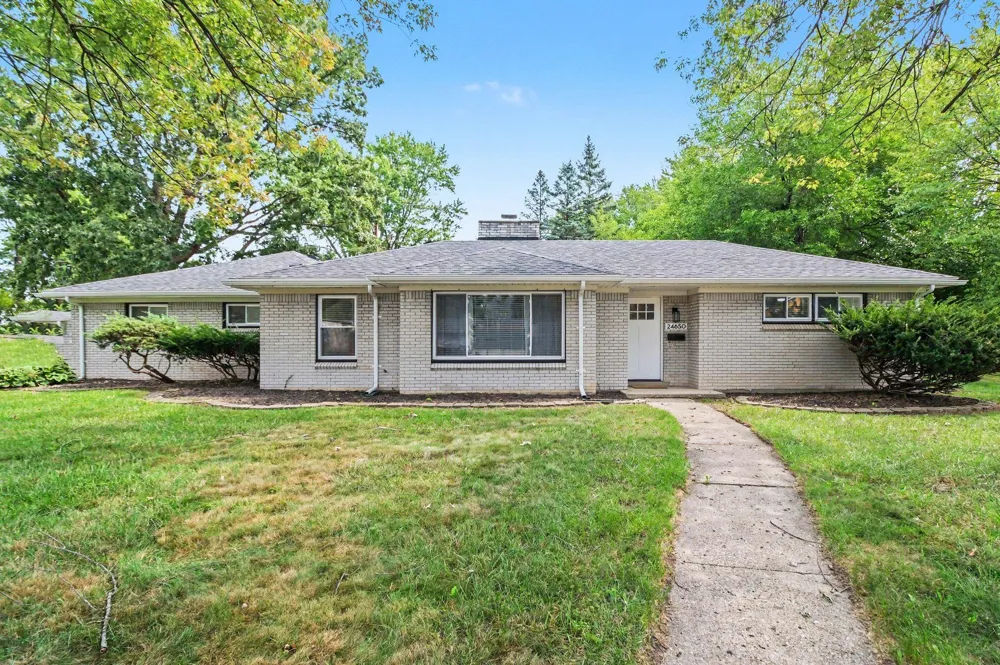 24650 Lathrup Boulevard Southfield City, MI 48075