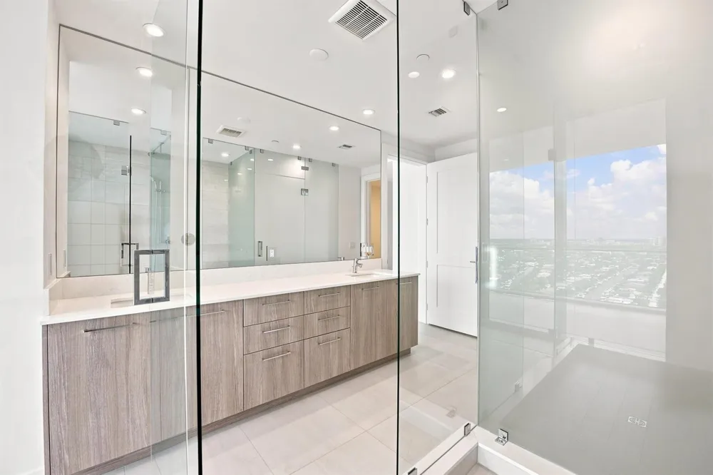 153 Seabreeze Boulevard #2404 Fort Lauderdale, FL 33304