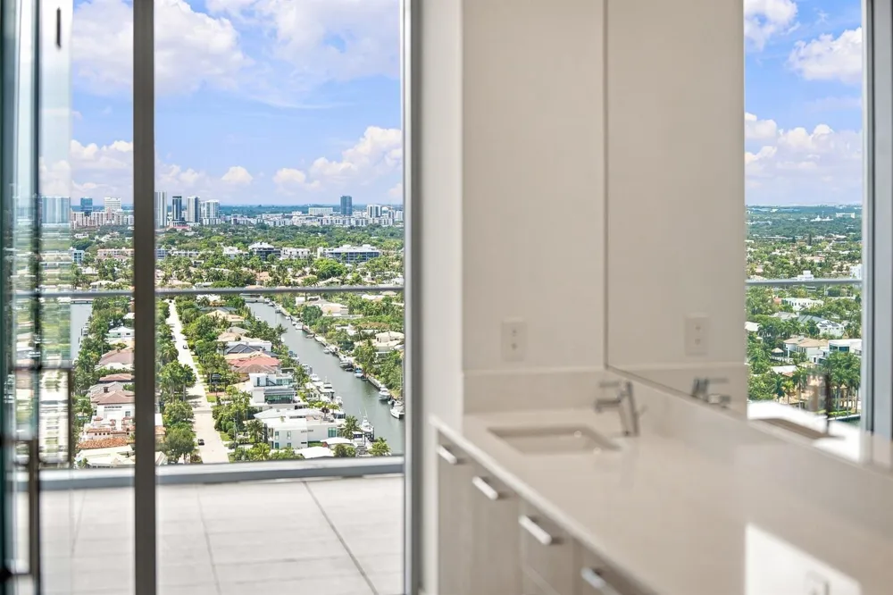 153 Seabreeze Boulevard #2404 Fort Lauderdale, FL 33304