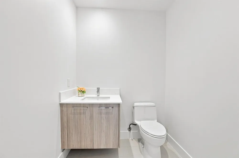 153 Seabreeze Boulevard #2404 Fort Lauderdale, FL 33304