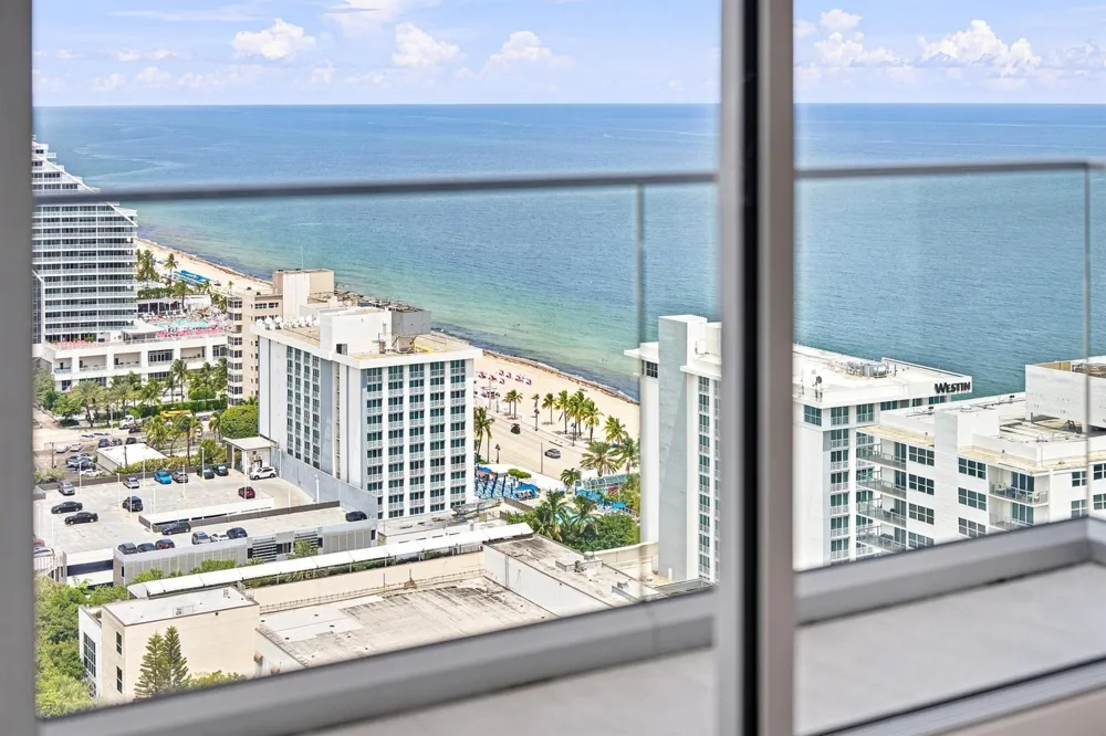 153 Seabreeze Boulevard #2404 Fort Lauderdale, FL 33304