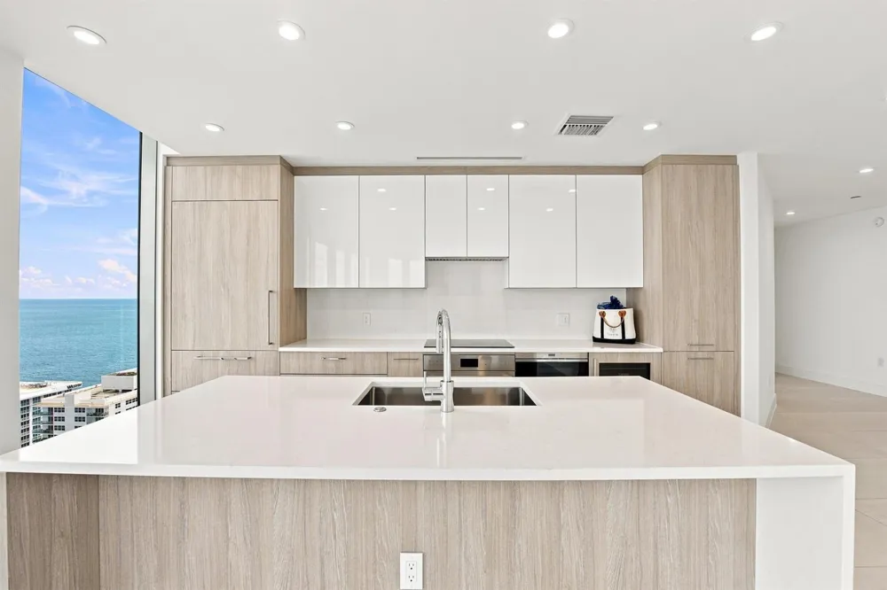 153 Seabreeze Boulevard #2404 Fort Lauderdale, FL 33304