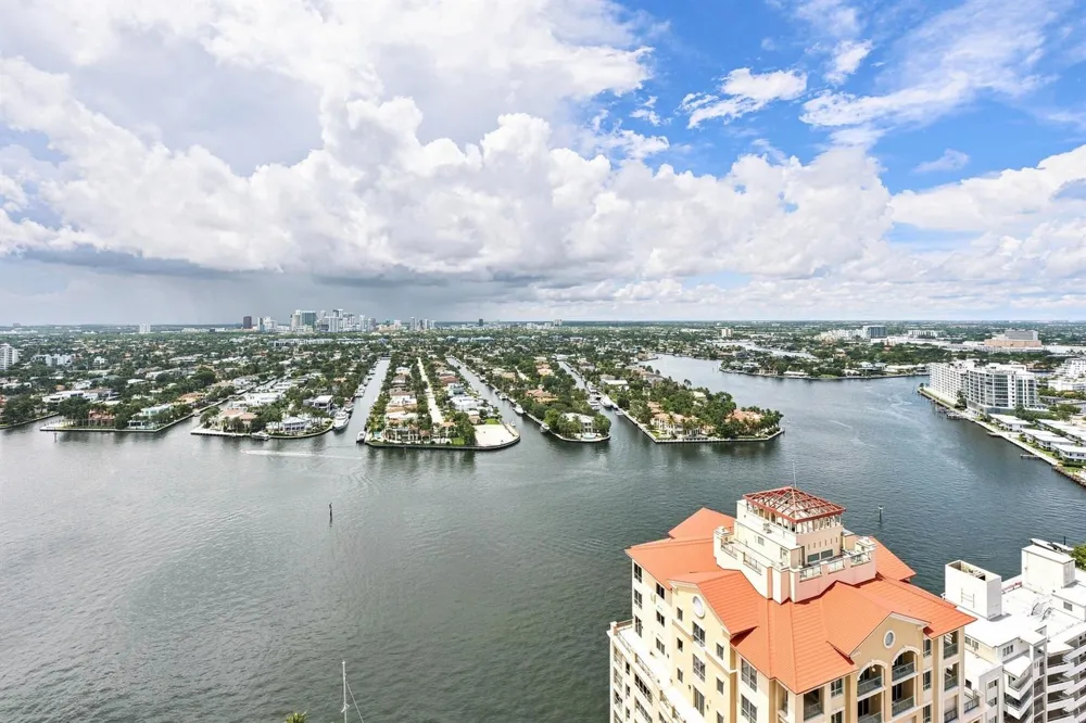 153 Seabreeze Boulevard #2404 Fort Lauderdale, FL 33304