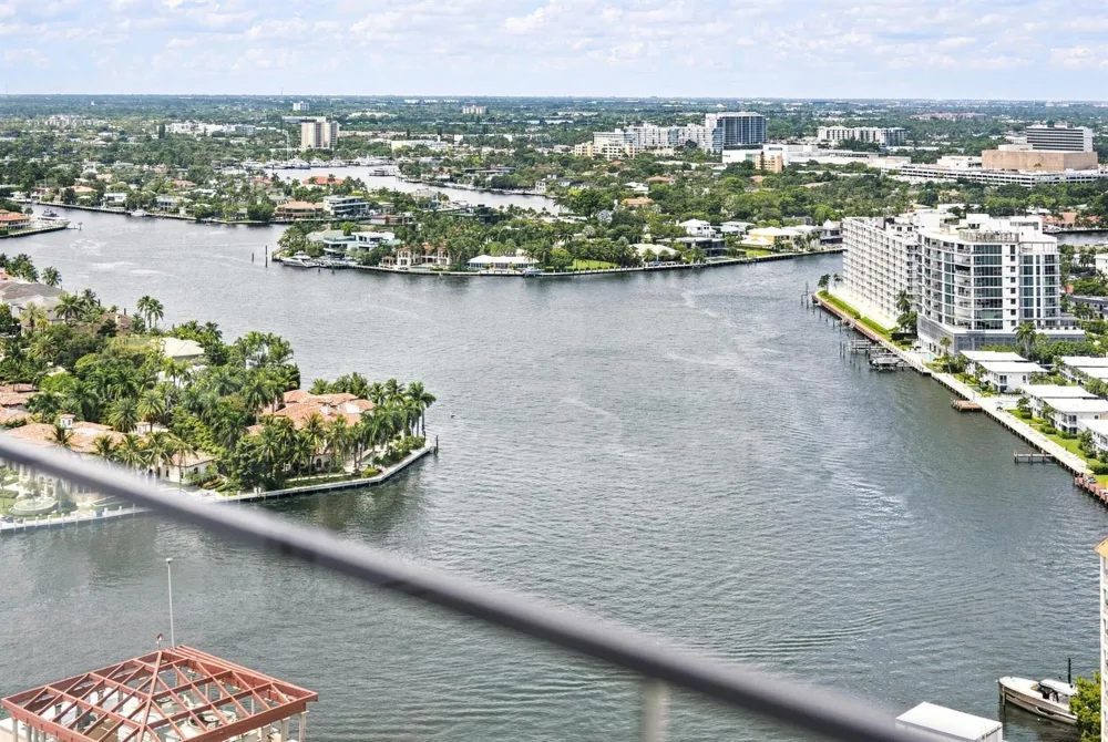 153 Seabreeze Boulevard #2404 Fort Lauderdale, FL 33304