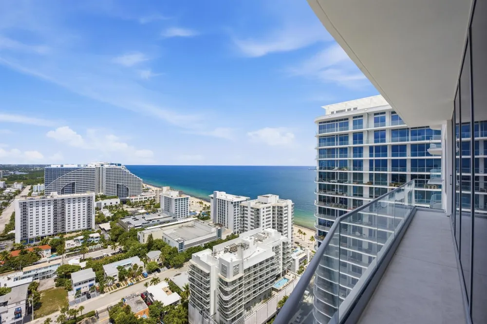153 Seabreeze Boulevard #2404 Fort Lauderdale, FL 33304
