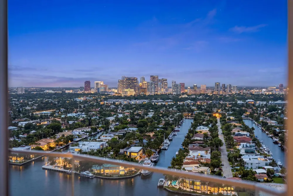 153 Seabreeze Boulevard #2404 Fort Lauderdale, FL 33304