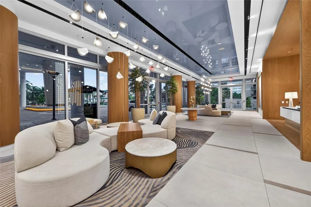 153 Seabreeze Boulevard #2404 Fort Lauderdale, FL 33304