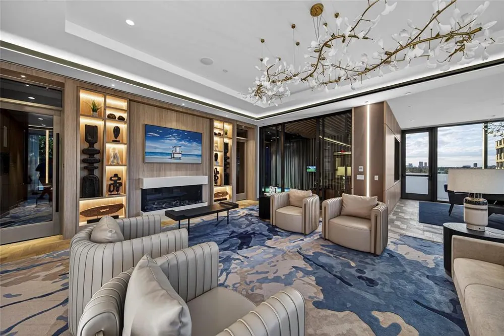 153 Seabreeze Boulevard #2404 Fort Lauderdale, FL 33304