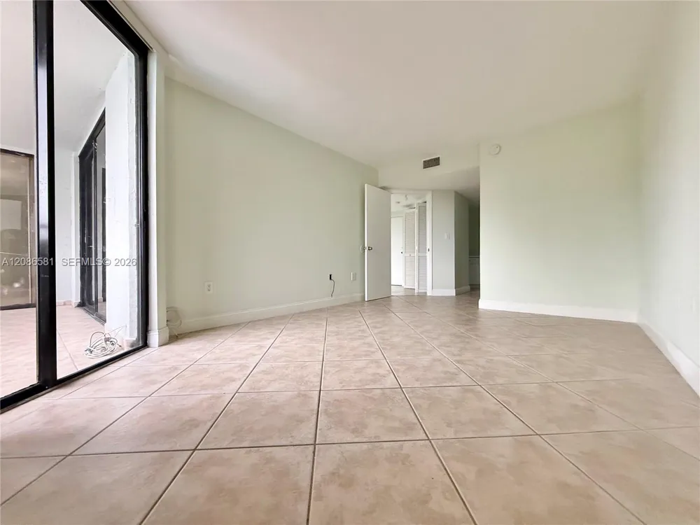 8205 SW 152nd Ave #F-310 Miami, FL 33193