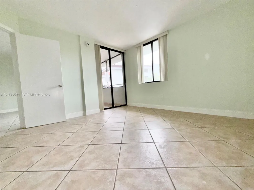 8205 SW 152nd Ave #F-310 Miami, FL 33193