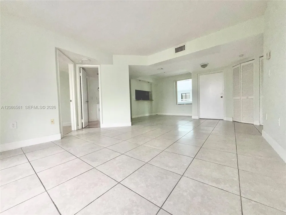 8205 SW 152nd Ave #F-310 Miami, FL 33193