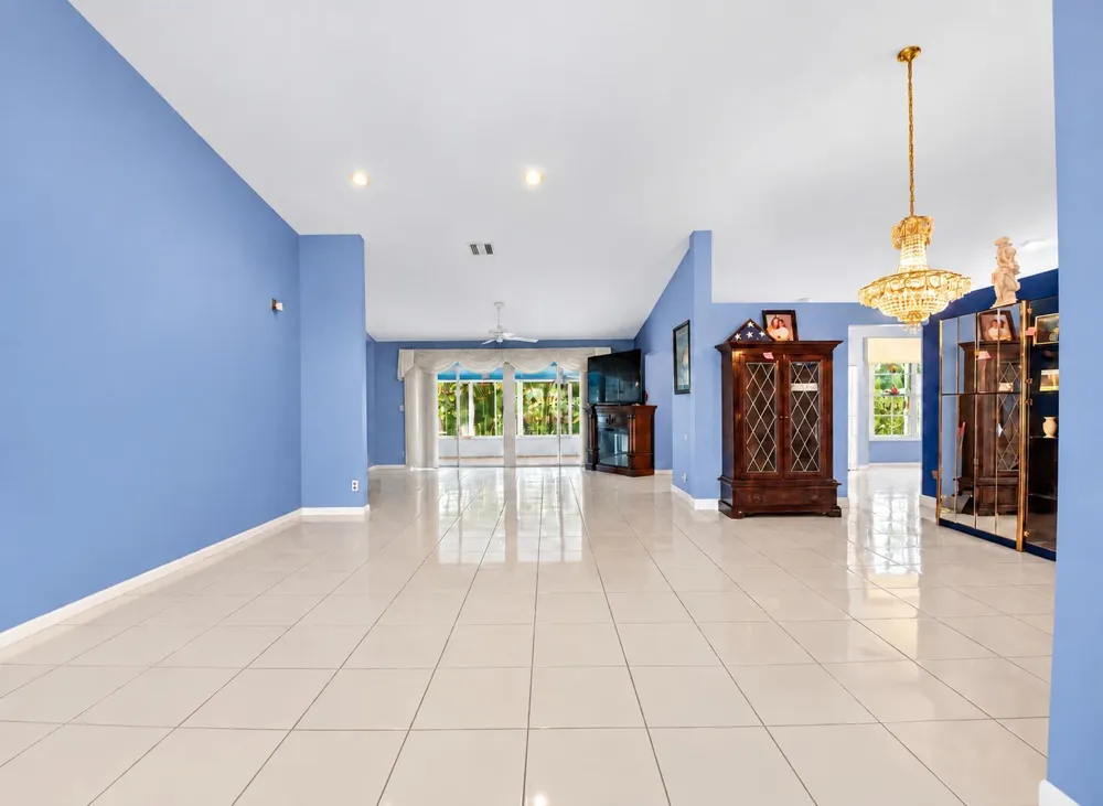 8261 LAKE CYPRESS ROAD Lake Worth, FL 33467