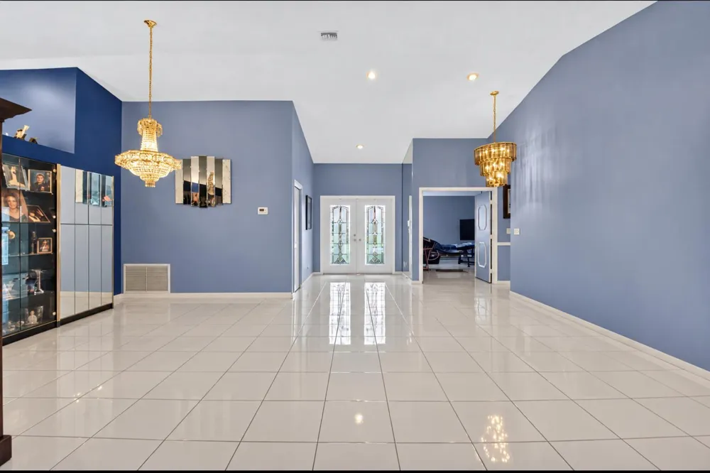 8261 LAKE CYPRESS ROAD Lake Worth, FL 33467