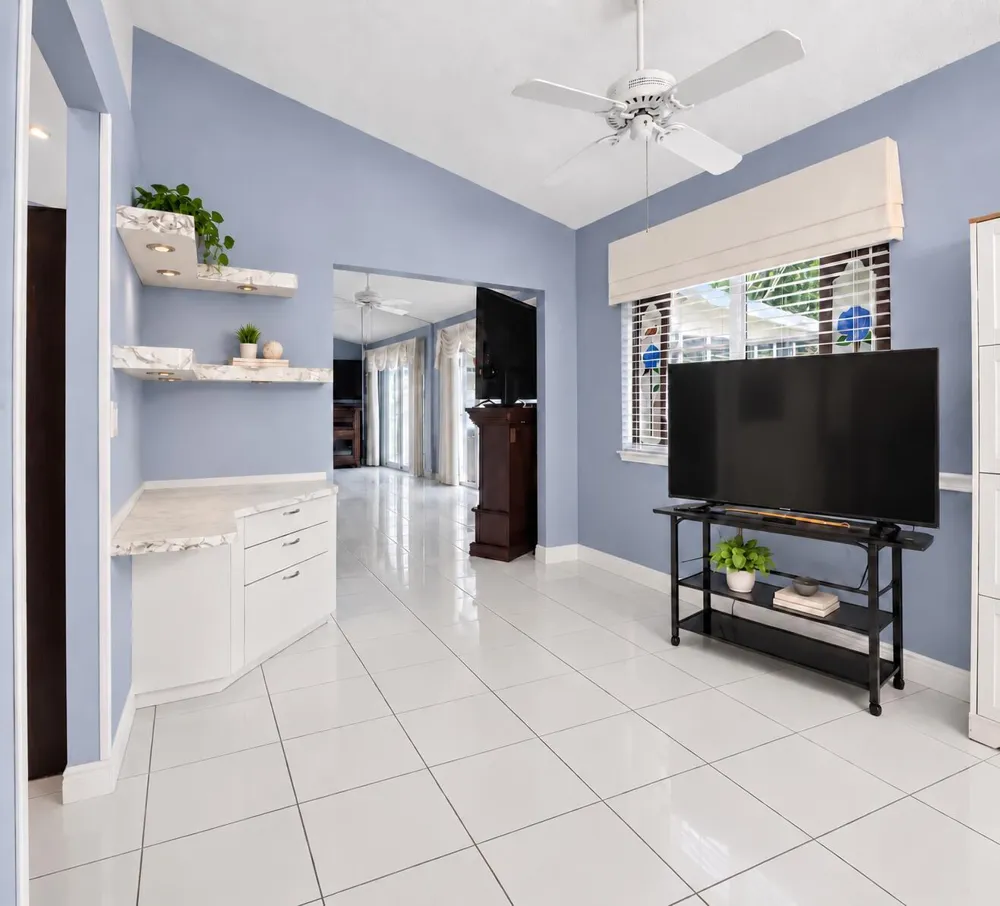 8261 LAKE CYPRESS ROAD Lake Worth, FL 33467