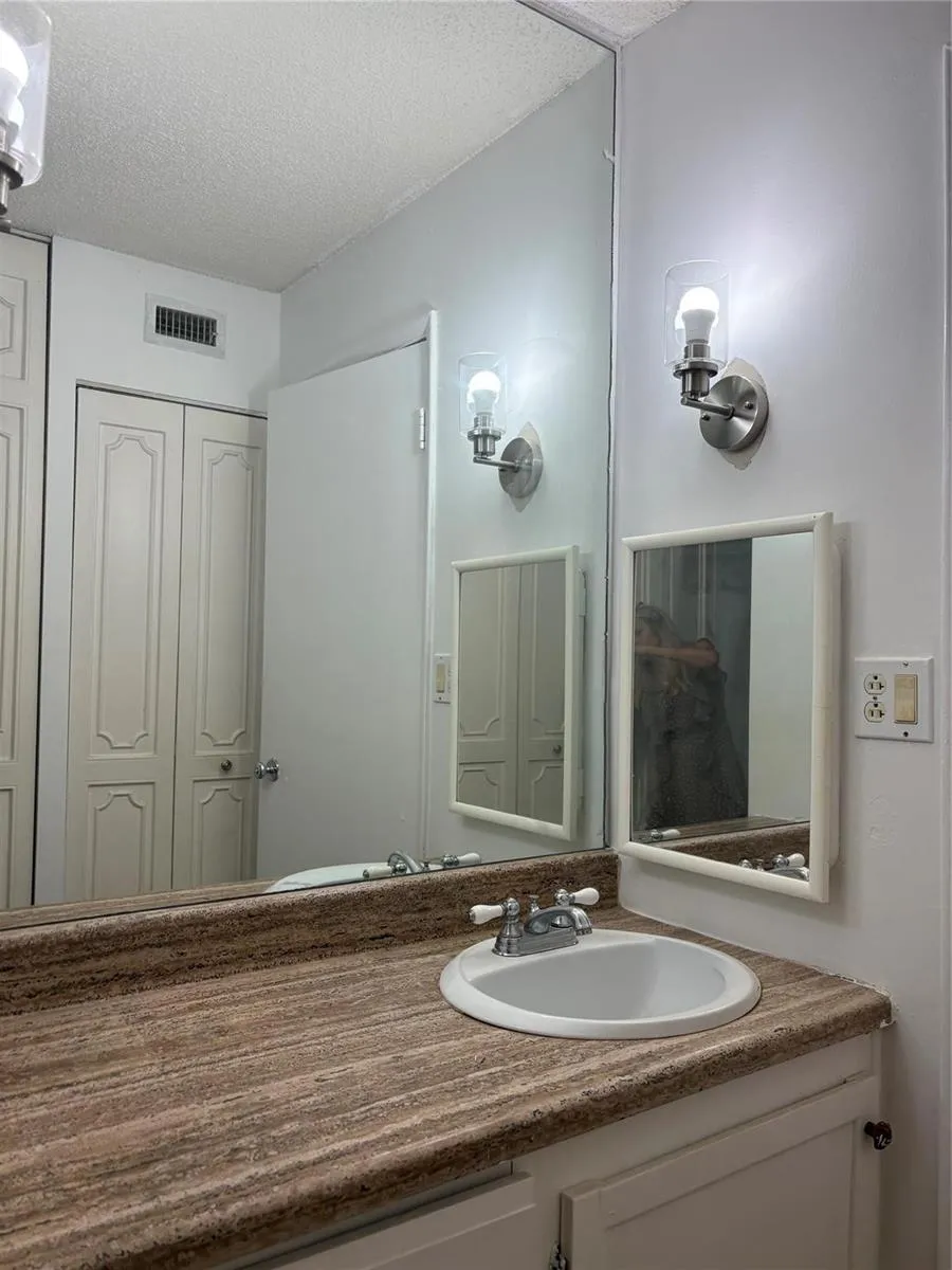 3750 INVERRARY DRIVE #1W Lauderhill, FL 33319