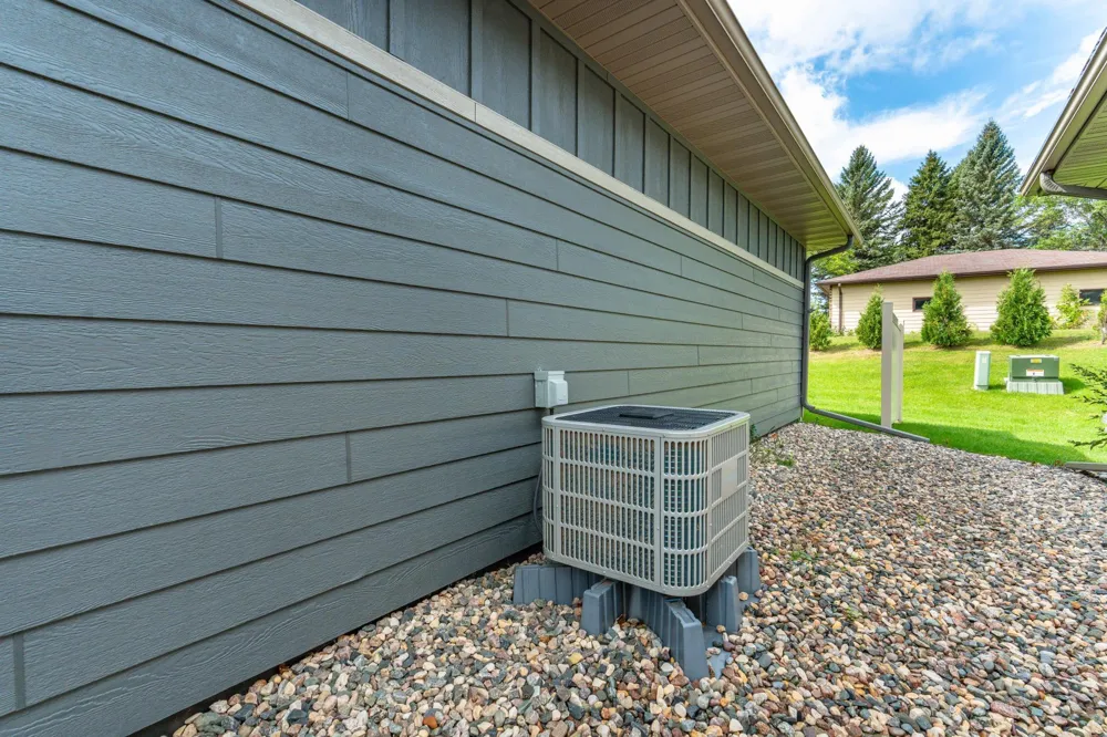 740 Oak Trail Fergus Falls, MN 56537