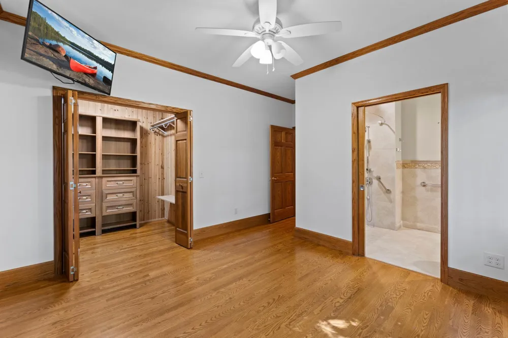 17707 Kingsbury Circle Lakeville, MN 55044