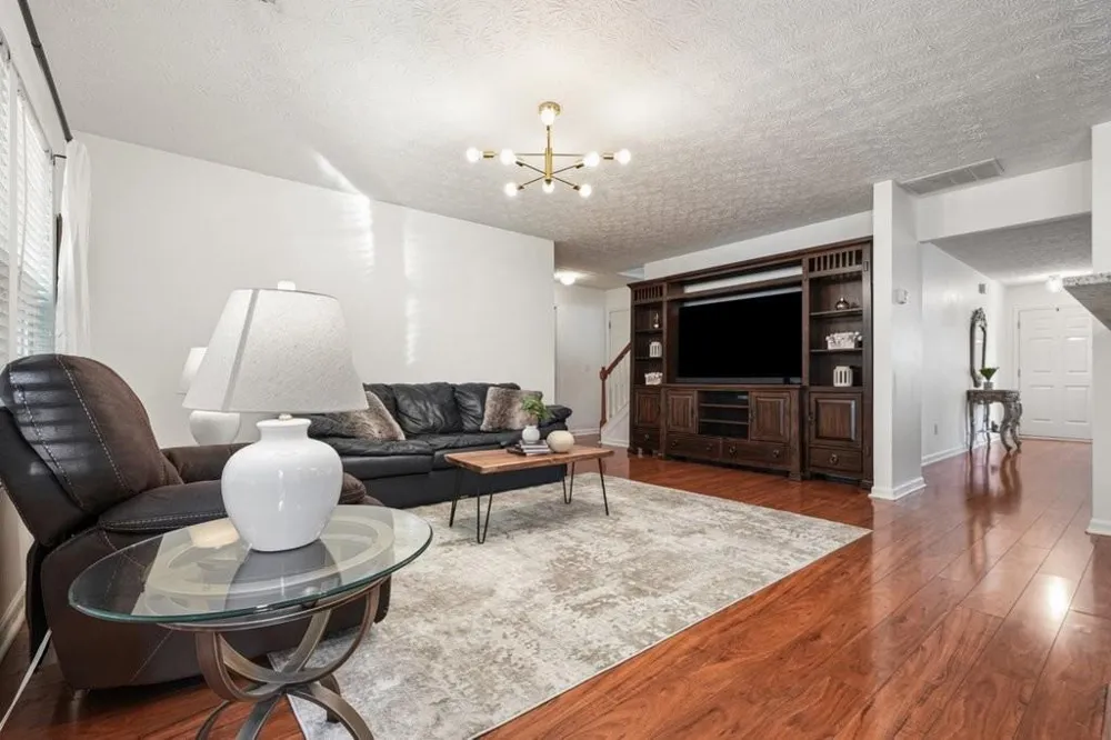 115 Village Trace Woodstock, GA 30188