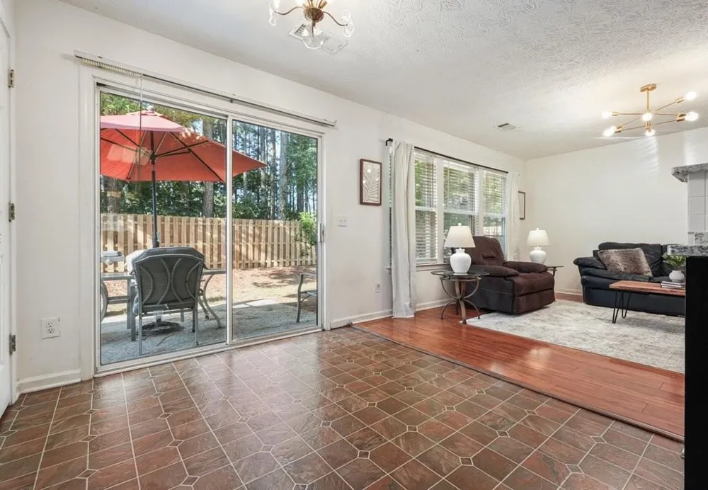 115 Village Trace Woodstock, GA 30188