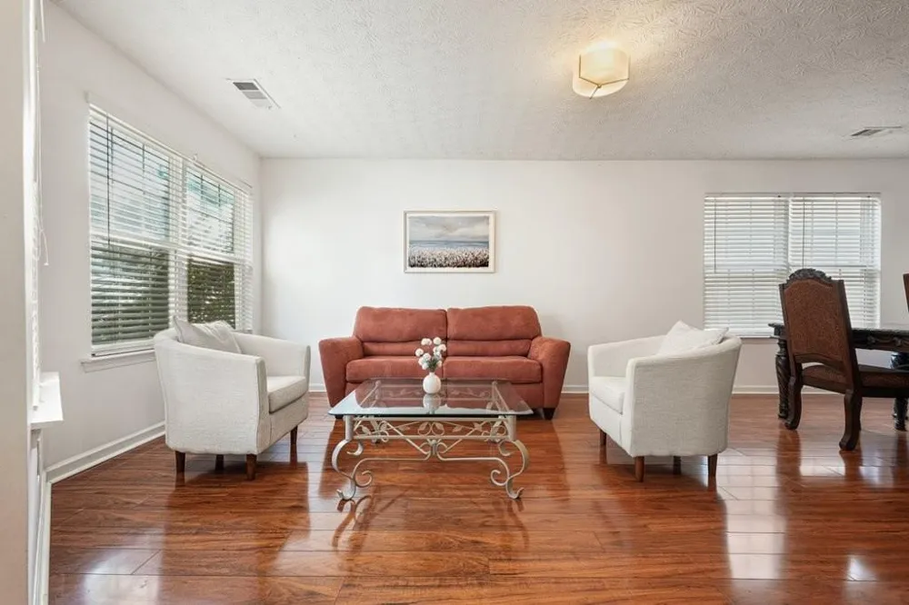 115 Village Trace Woodstock, GA 30188