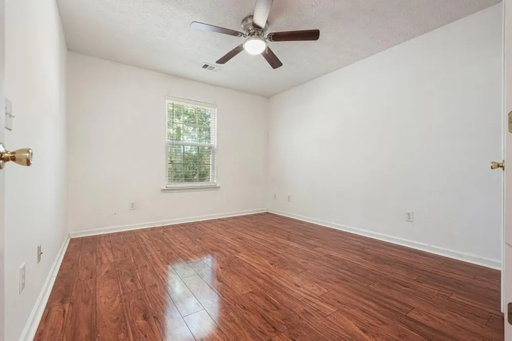 115 Village Trace Woodstock, GA 30188