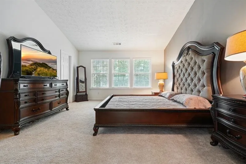 115 Village Trace Woodstock, GA 30188