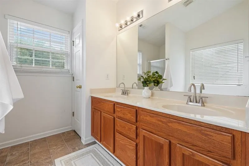 115 Village Trace Woodstock, GA 30188
