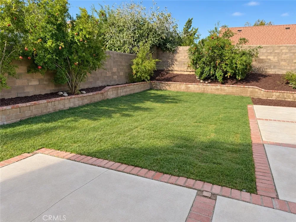 37437 Conifer Drive Palmdale, CA 93550
