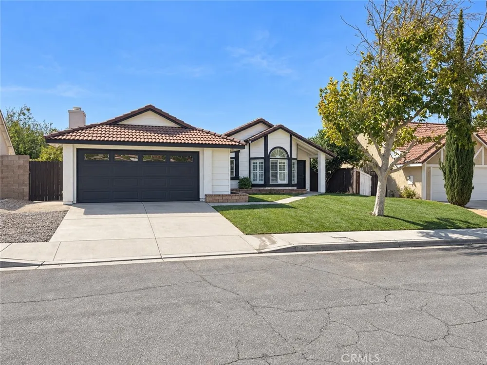 37437 Conifer Drive Palmdale, CA 93550