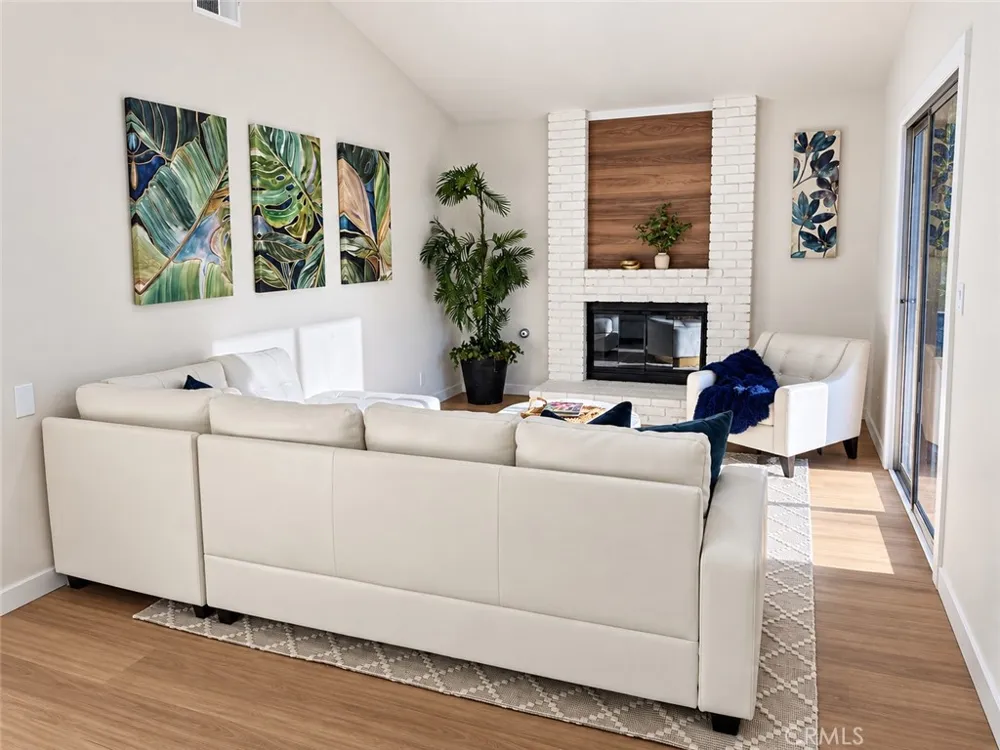 37437 Conifer Drive Palmdale, CA 93550