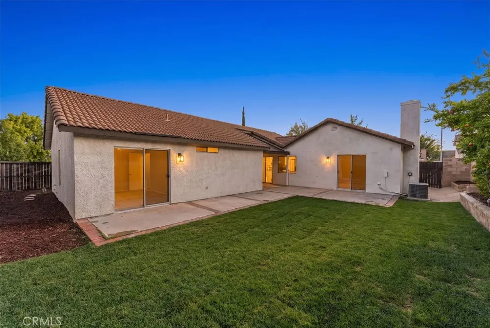 37437 Conifer Drive Palmdale, CA 93550