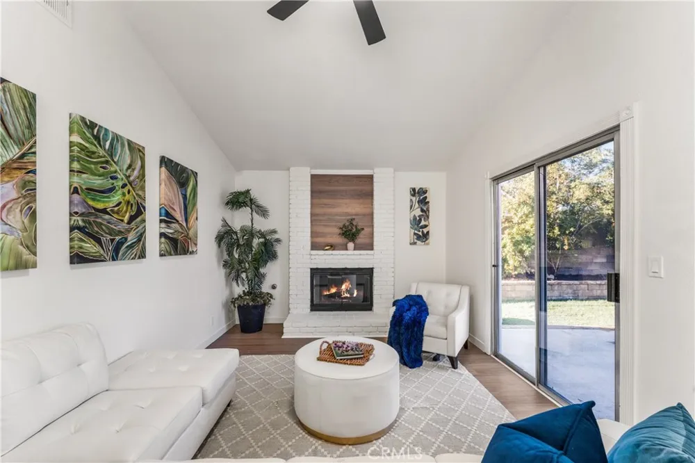37437 Conifer Drive Palmdale, CA 93550