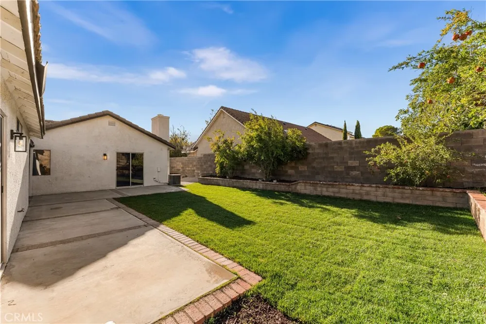 37437 Conifer Drive Palmdale, CA 93550