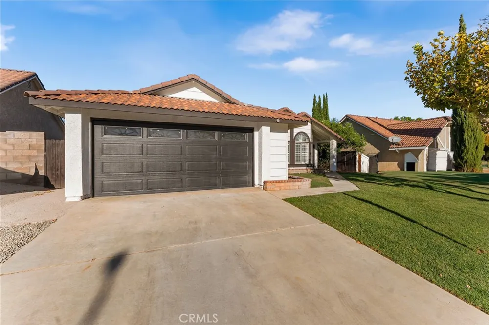 37437 Conifer Drive Palmdale, CA 93550