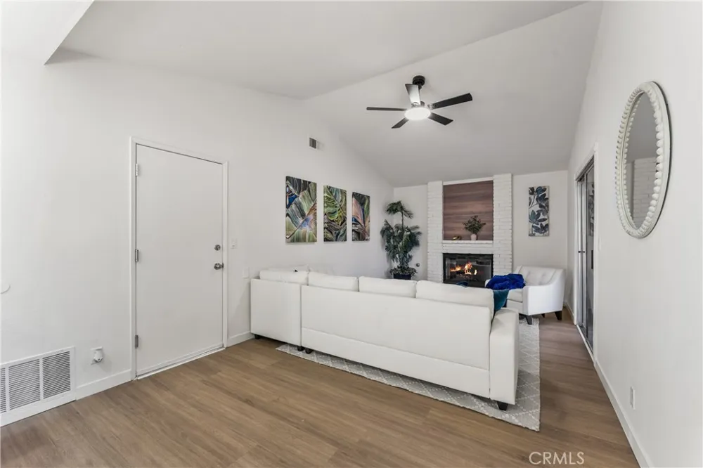 37437 Conifer Drive Palmdale, CA 93550