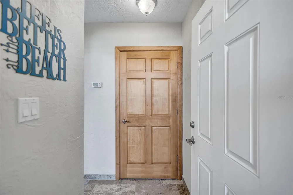 6140 MIDNIGHT PASS ROAD #101 Sarasota, FL 34242