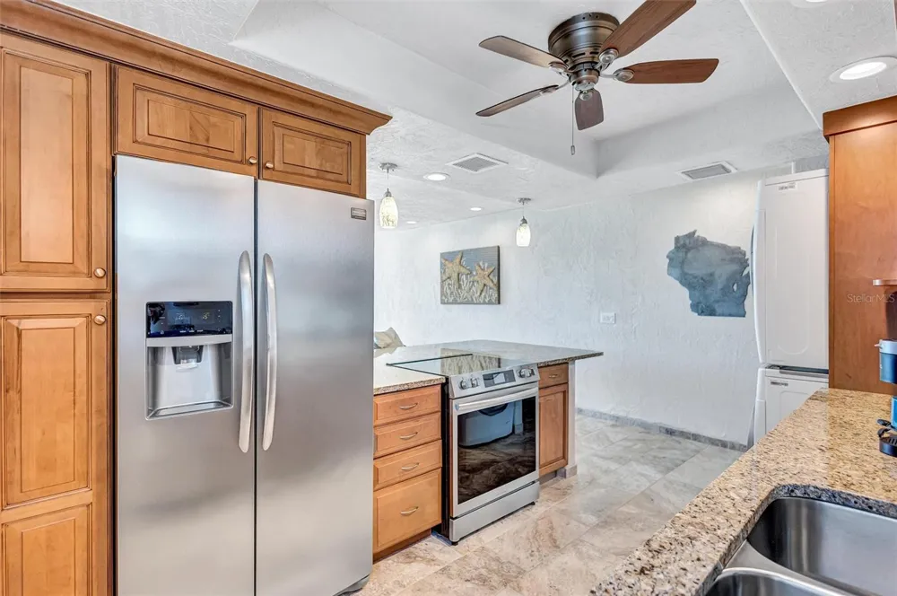 6140 MIDNIGHT PASS ROAD #101 Sarasota, FL 34242