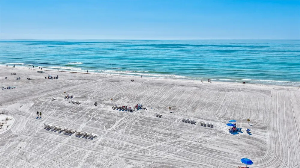 6140 MIDNIGHT PASS ROAD #101 Sarasota, FL 34242