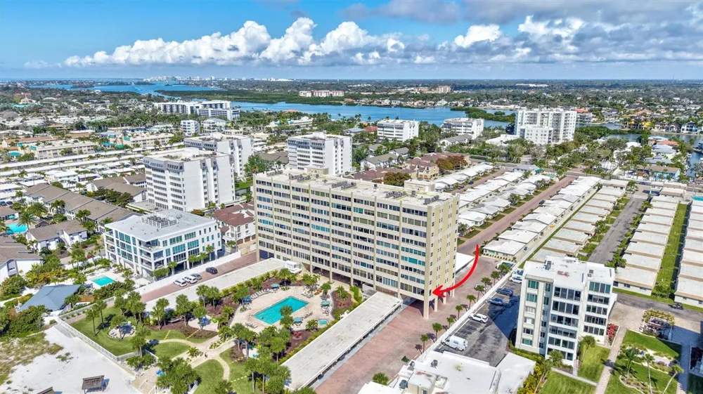 6140 MIDNIGHT PASS ROAD #101 Sarasota, FL 34242