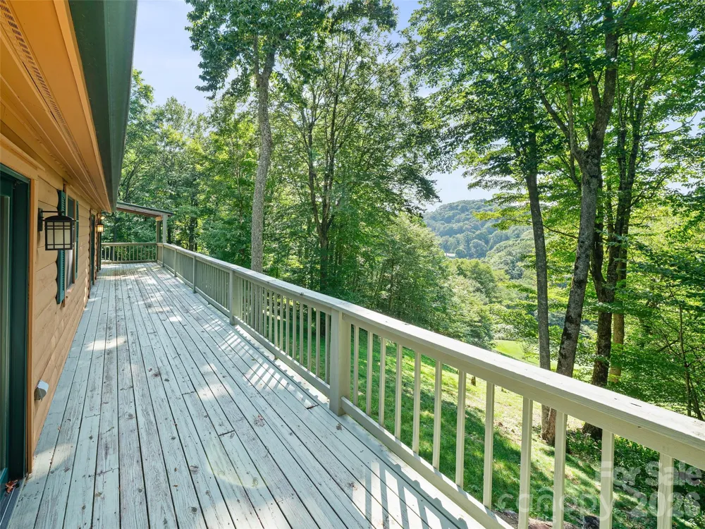 73 Oak Ridge Court Mars Hill, NC 28754
