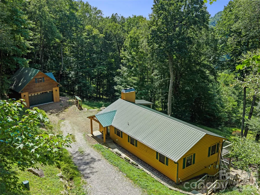 73 Oak Ridge Court Mars Hill, NC 28754