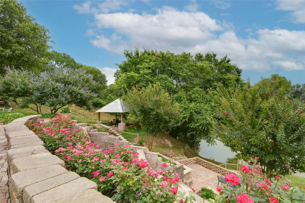 163 El Camino River Road Bastrop, TX 78602
