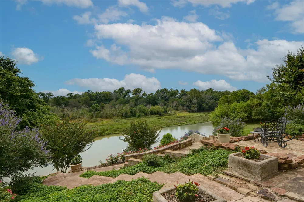 163 El Camino River Road Bastrop, TX 78602