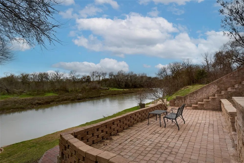 163 El Camino River Road Bastrop, TX 78602