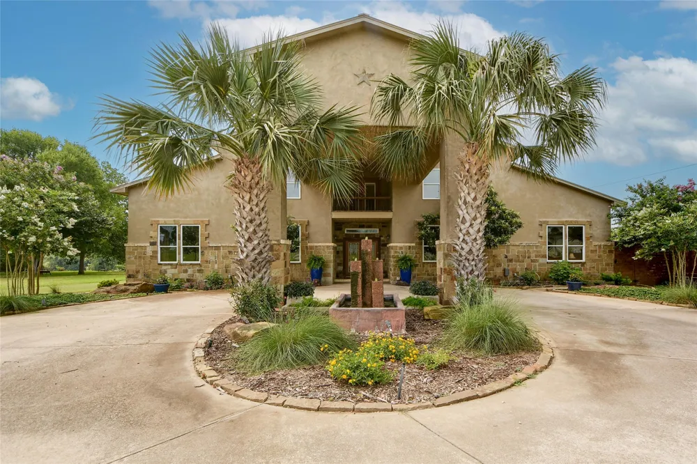 163 El Camino River Road Bastrop, TX 78602