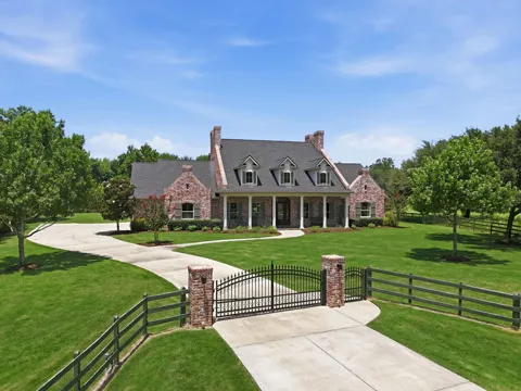 32102 Rolling Woods Trail