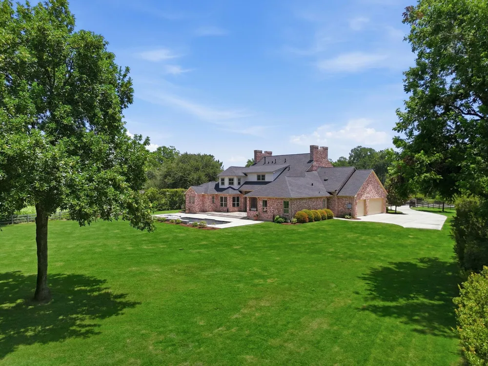 32102 Rolling Woods Trail Fulshear, TX 77441