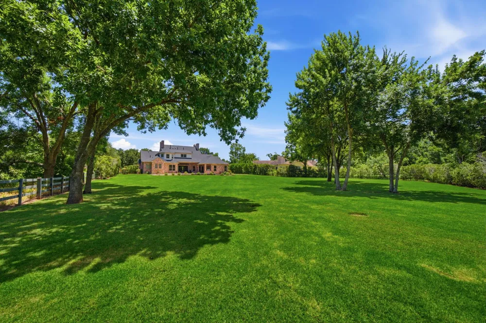 32102 Rolling Woods Trail Fulshear, TX 77441